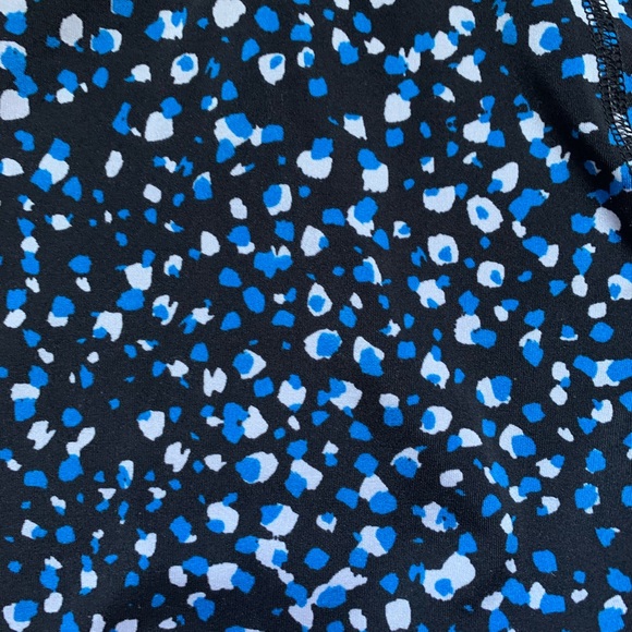 EUC Beyond Yoga Lux Droplet Leggings - Picture 3 of 5